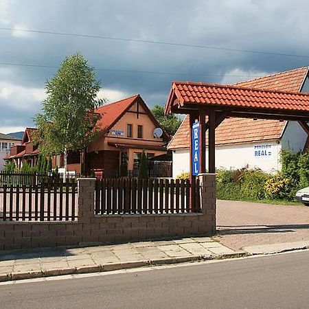 Penzion Real Ziar Bagian luar foto